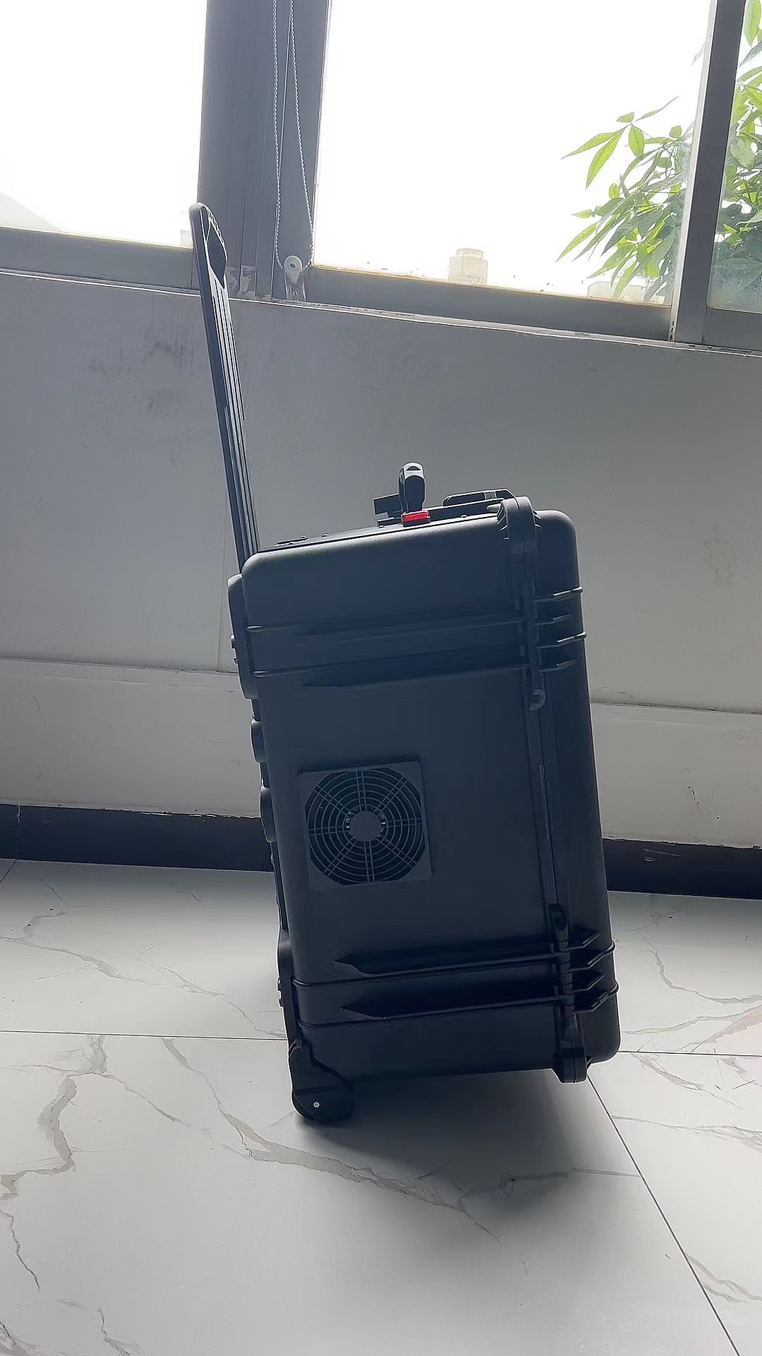 绍兴手拉箱型移动通信干扰器